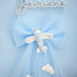 Fiocco Nascita con aeroplano amigurumi, celeste