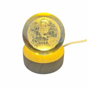 Lampada sferica luminosa con mappamondo