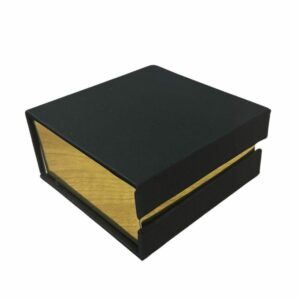 Scatolina quadrata porta confetti laurea, nero