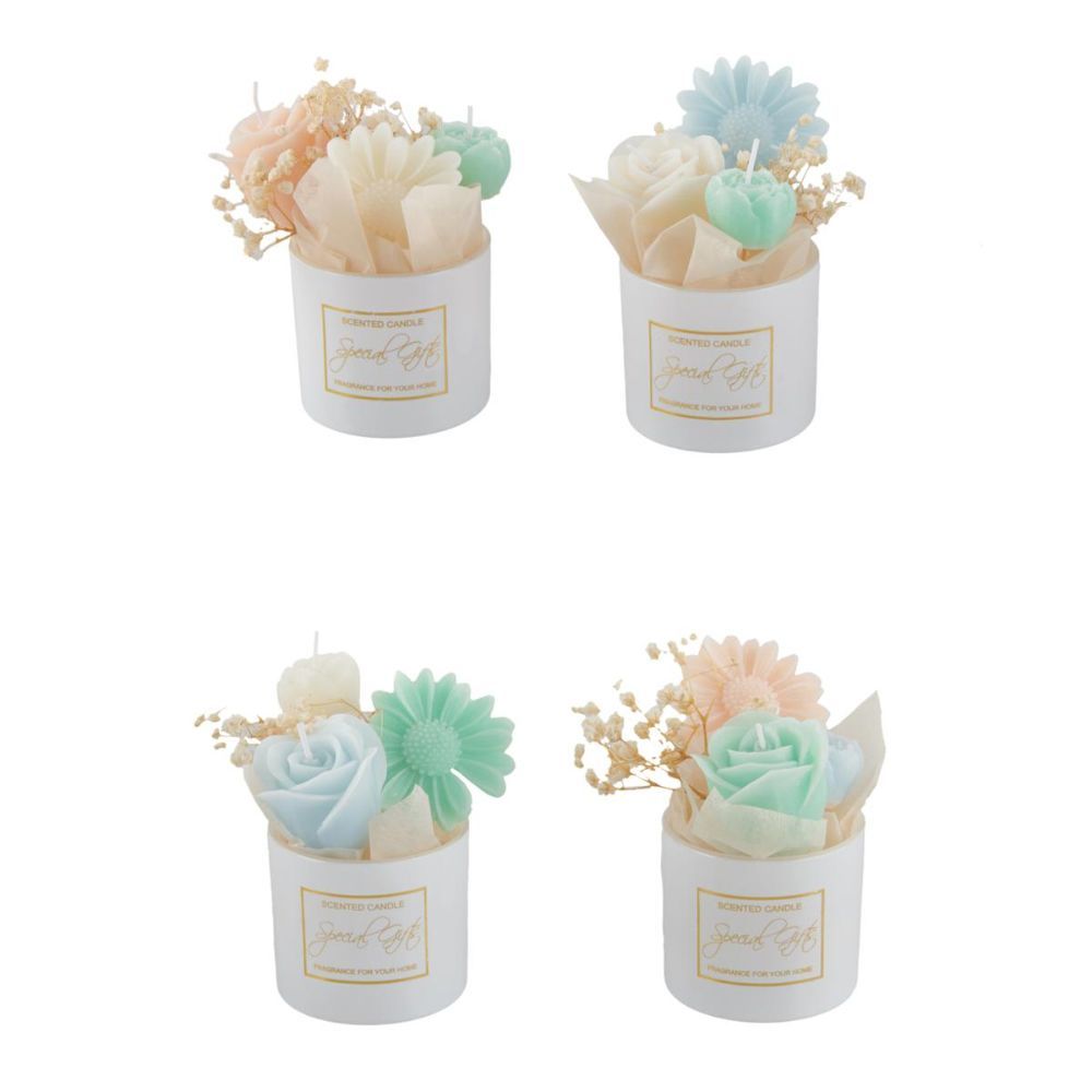 Candela con fiori in vasetto di vetro