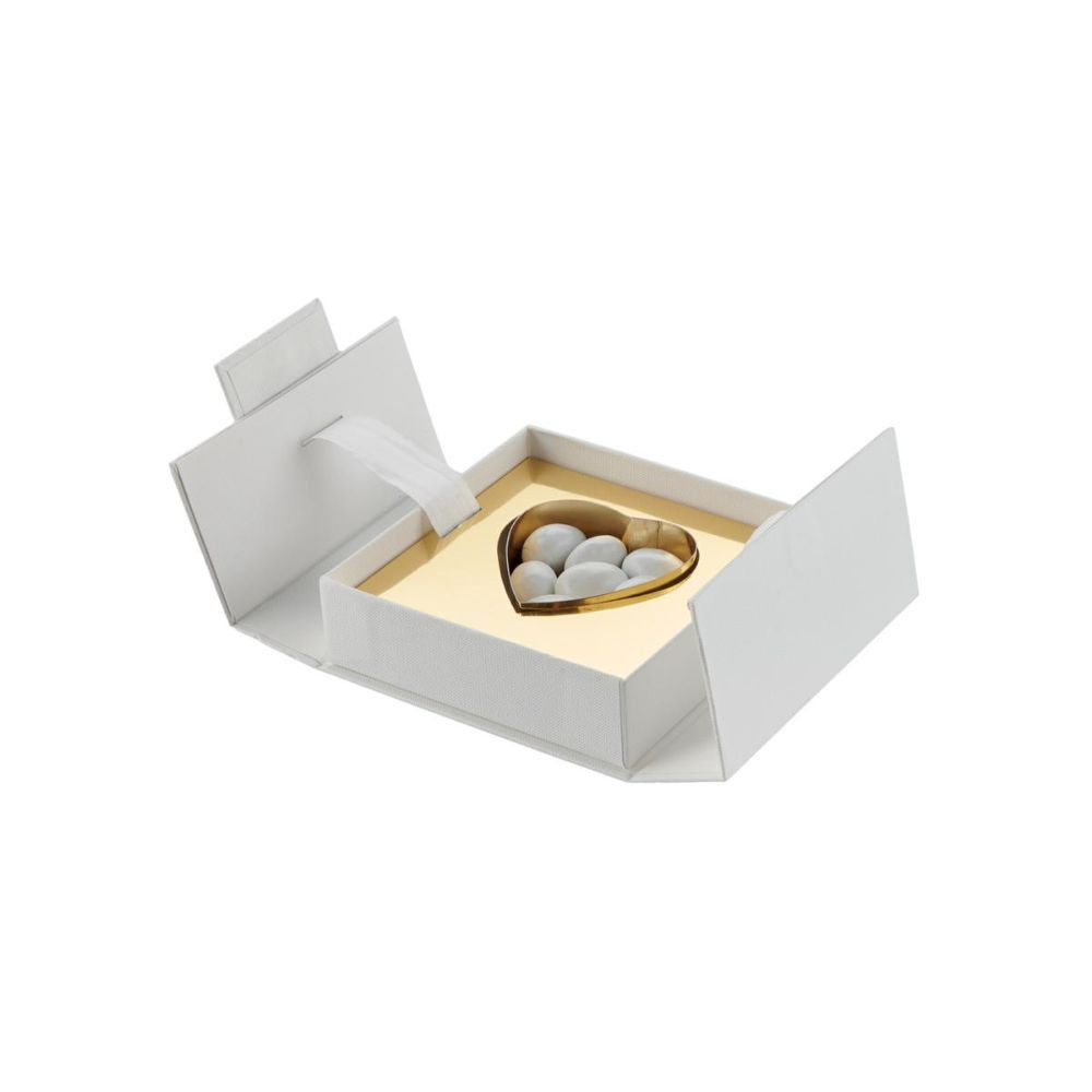 Scatola porta confetti con interno a CUORE